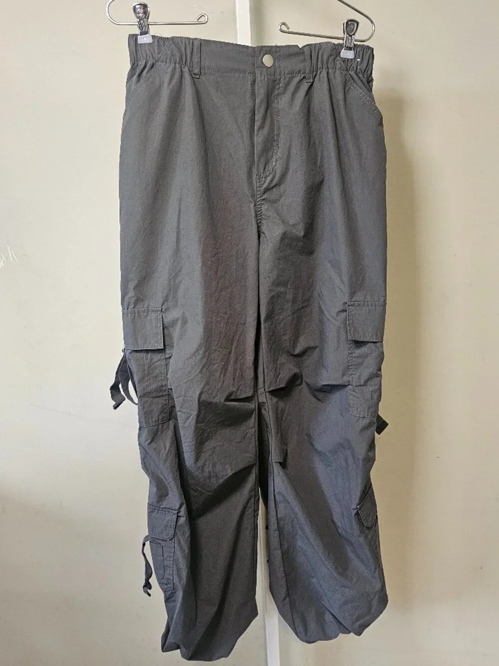 Faded Rose Parachute Caro Skater Punk Pants Gray Casual M - Picture 10 of 10